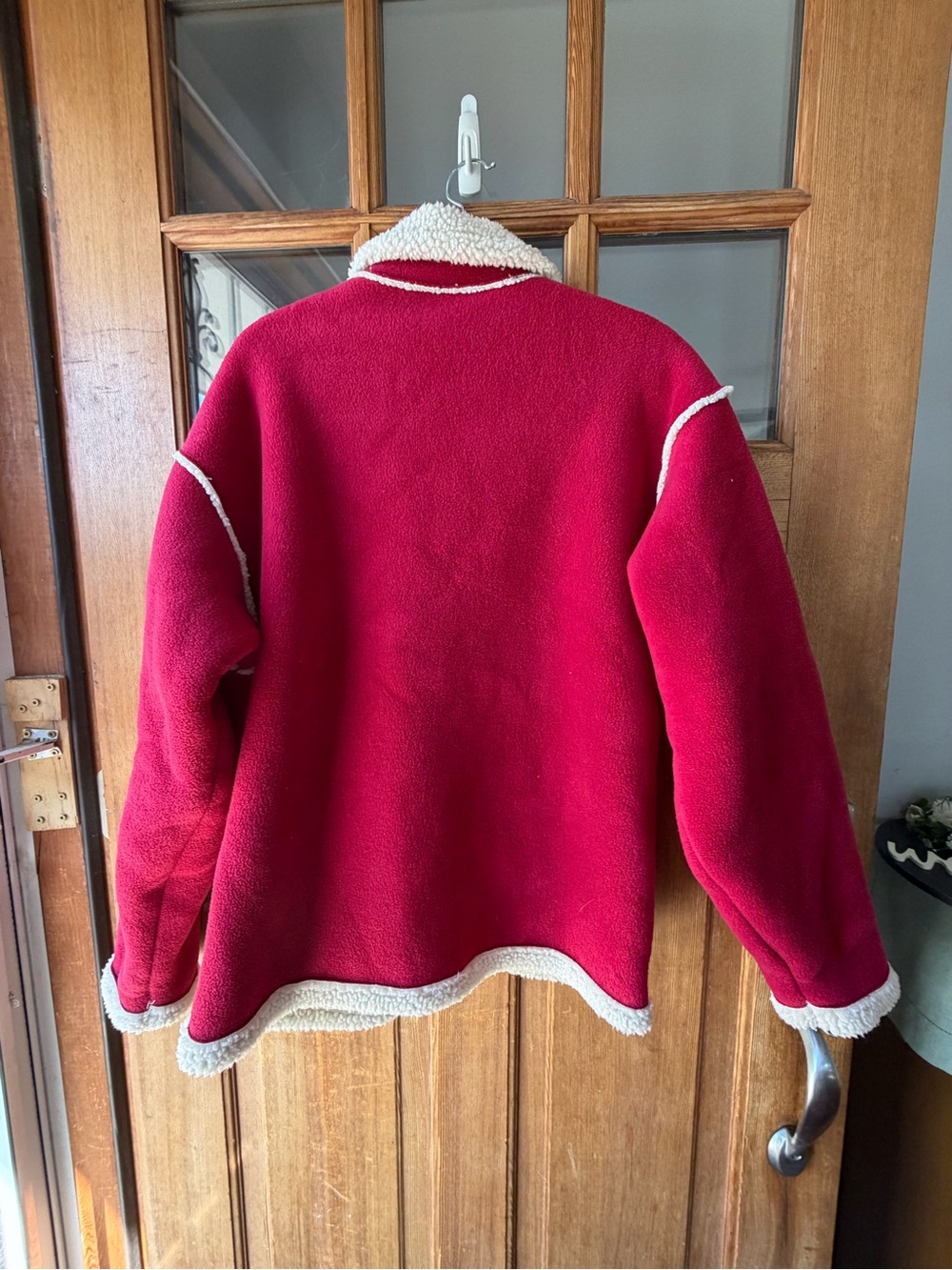 Ladies Sherpa Jacket in Red with cream trim - Picture 2 of 2